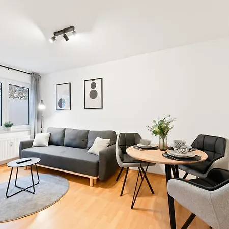 Kingsize Bett, Zwei Zimmer, Waschmaschine, Netflix *