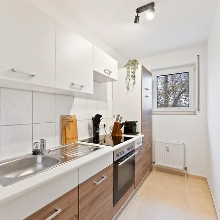 Apartment Kingsize Bett, Zwei Zimmer, Waschmaschine, Netflix *