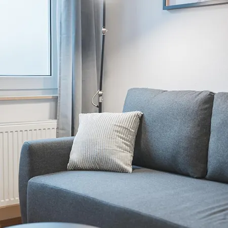 Kingsize Bett, Zwei Zimmer, Waschmaschine, Netflix Pforzheim